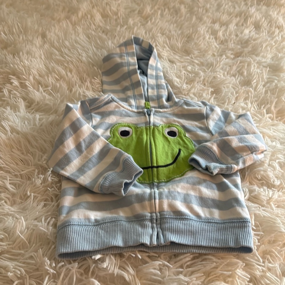 The cutest baby boy's zip up jacket!